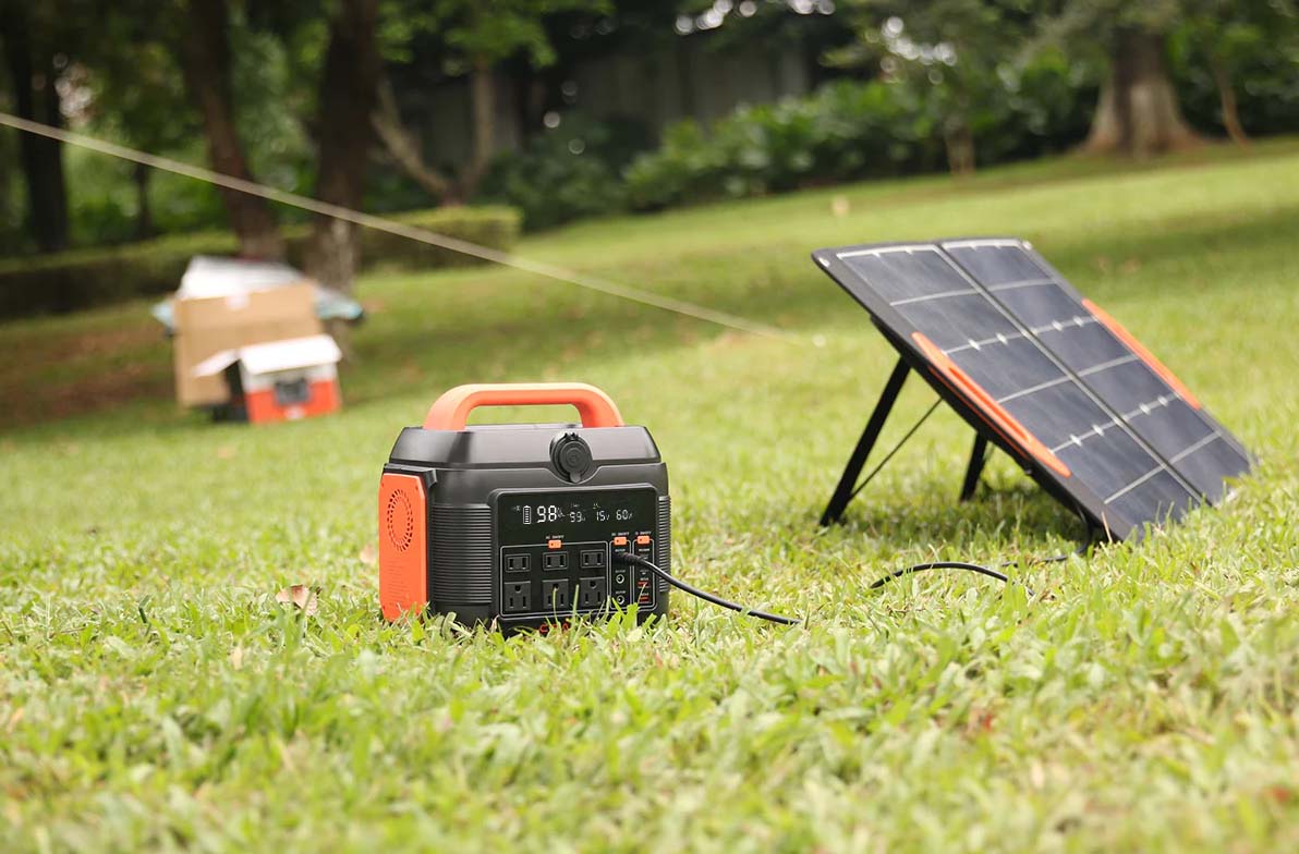 A&S Power Lithium Battery 600w Outdoor multi-function Solar Portable Power Station For Camping/home energy storage